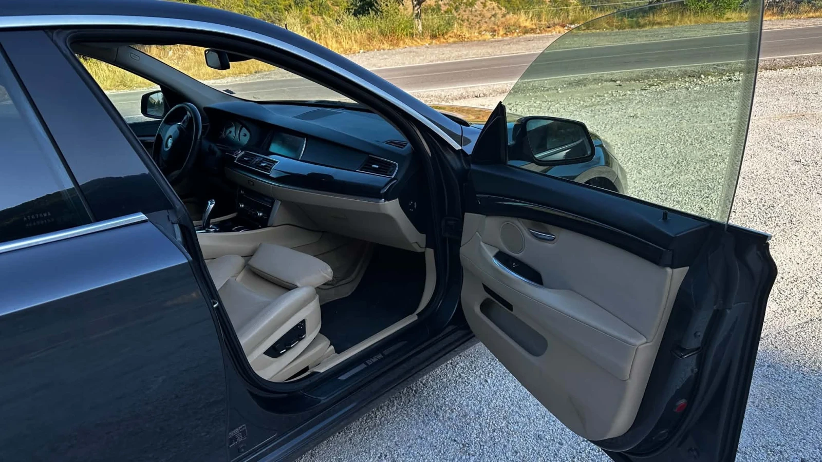 BMW 5 Gran Turismo 530d GT 8ZF, снимка 14 - Автомобили и джипове - 55739342