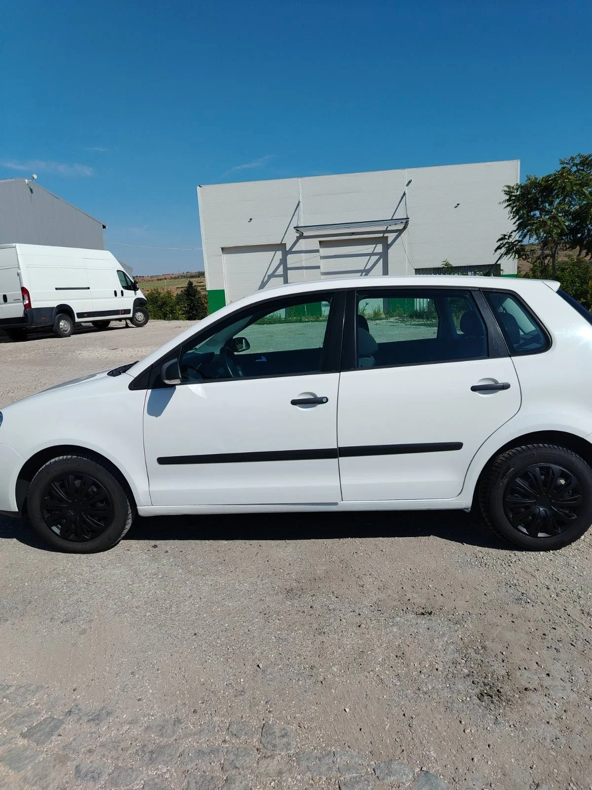 VW Polo, снимка 2 - Автомобили и джипове - 55950427