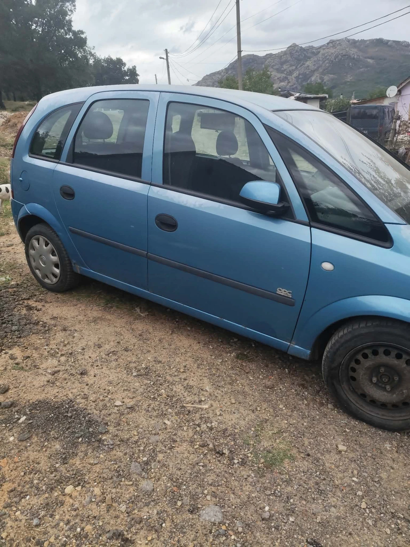 Opel Meriva 1.7 DTi, снимка 3 - Автомобили и джипове - 56191844
