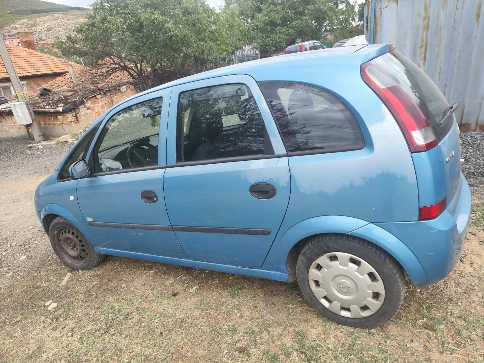 Opel Meriva 1.7 DTi, снимка 2 - Автомобили и джипове - 56191844