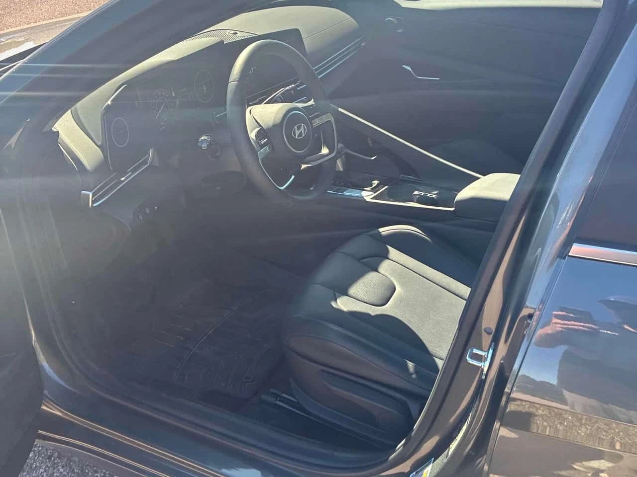Hyundai Elantra * Luxury * CARFAX * ��� ������������ ������ | Mobile.bg � ����������� 5