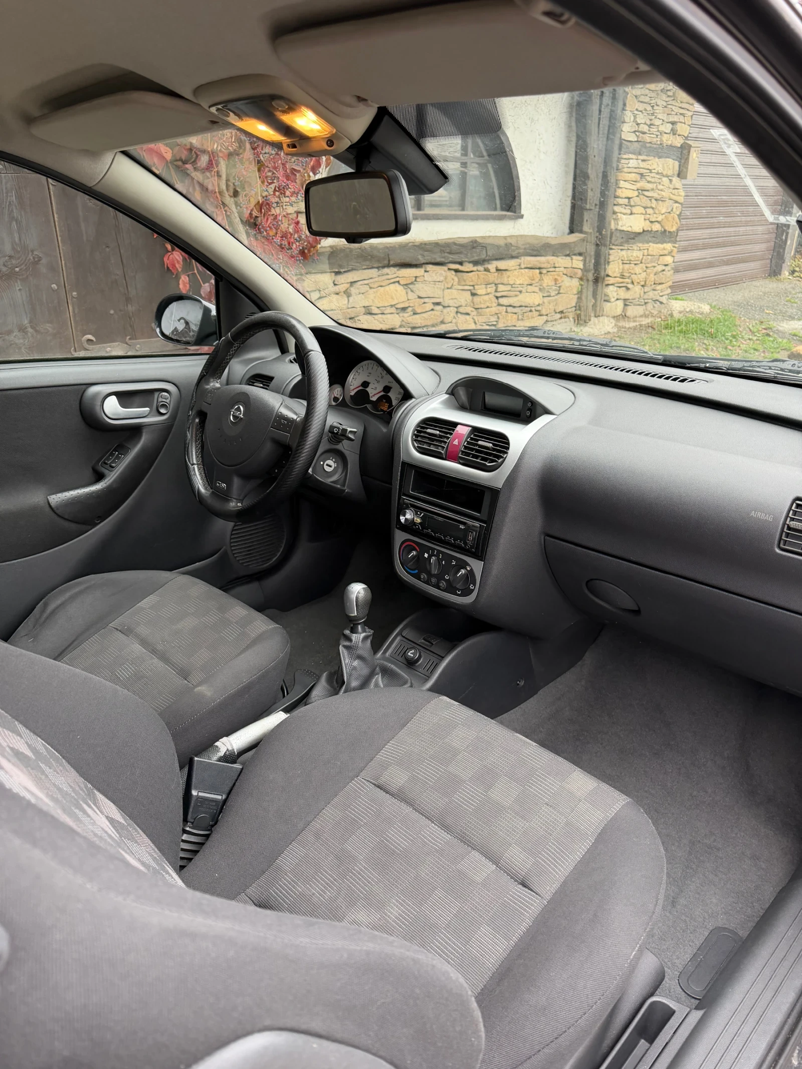 Opel Corsa Z18XE 16V 156700км, снимка 8 - Автомобили и джипове - 56725544
