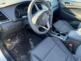 Hyundai Tucson * АВТО КРЕДИТ* ЦЕНА ДО БГ * СЕРВИЗНА ИСТОРИЯ * , снимка 7 - Автомобили и джипове - 53695910