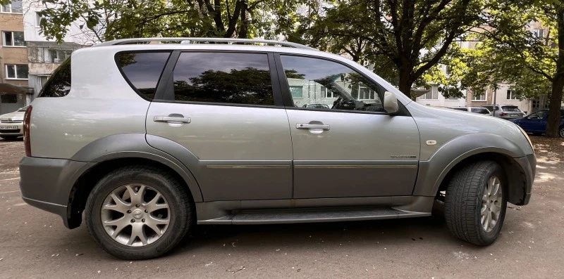 SsangYong Rexton 2, 7 Xdi, снимка 3 - Автомобили и джипове - 47672471