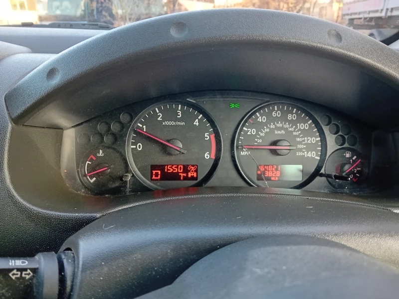 Nissan Navara 4x4, снимка 14 - Автомобили и джипове - 48483113