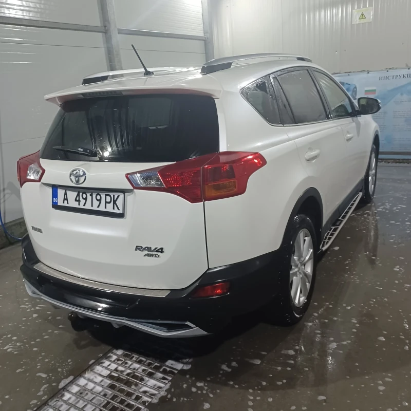 Toyota Rav4, снимка 3 - Автомобили и джипове - 49147734