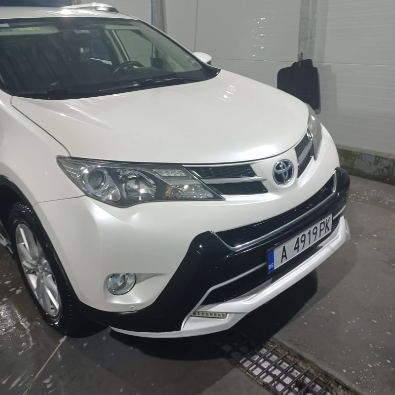 Toyota Rav4, снимка 4 - Автомобили и джипове - 48477605