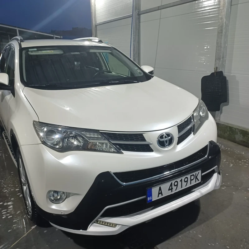 Toyota Rav4, снимка 1 - Автомобили и джипове - 49147734