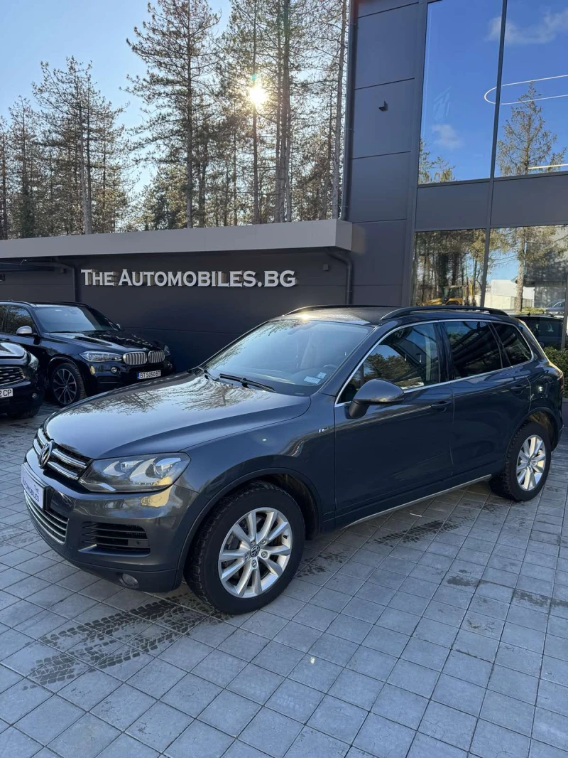 VW Touareg, снимка 3 - Автомобили и джипове - 48571396