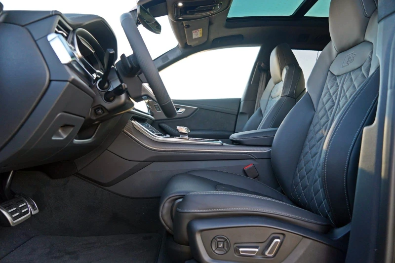 Audi SQ8 HEAD UP NAVI 360 CAMERA PANO , снимка 6 - Автомобили и джипове - 51509078