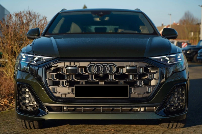 Audi SQ8 HEAD UP NAVI 360 CAMERA PANO , снимка 5 - Автомобили и джипове - 51509078