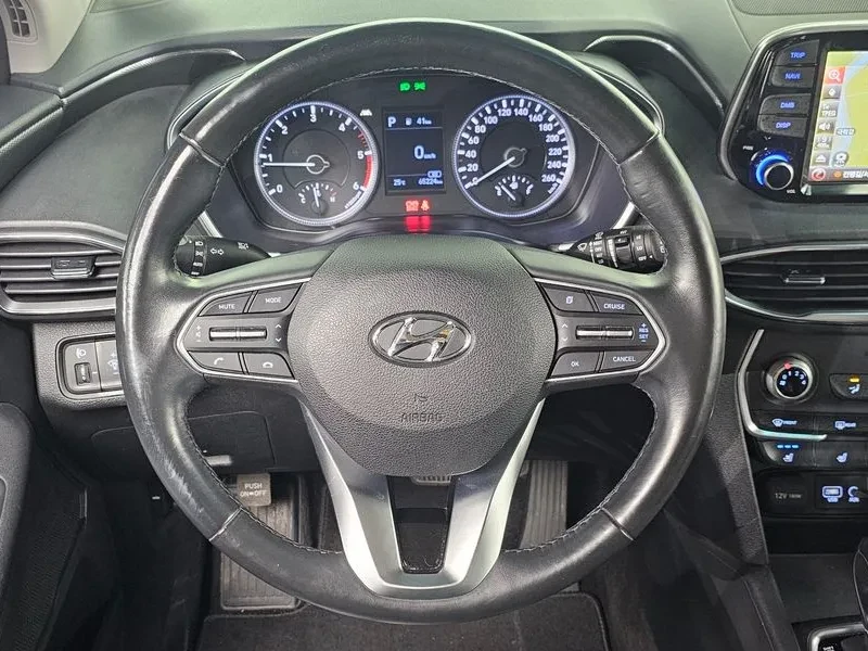 Hyundai Santa fe 2.0 2WD PREMIUM, снимка 15 - Автомобили и джипове - 56354343