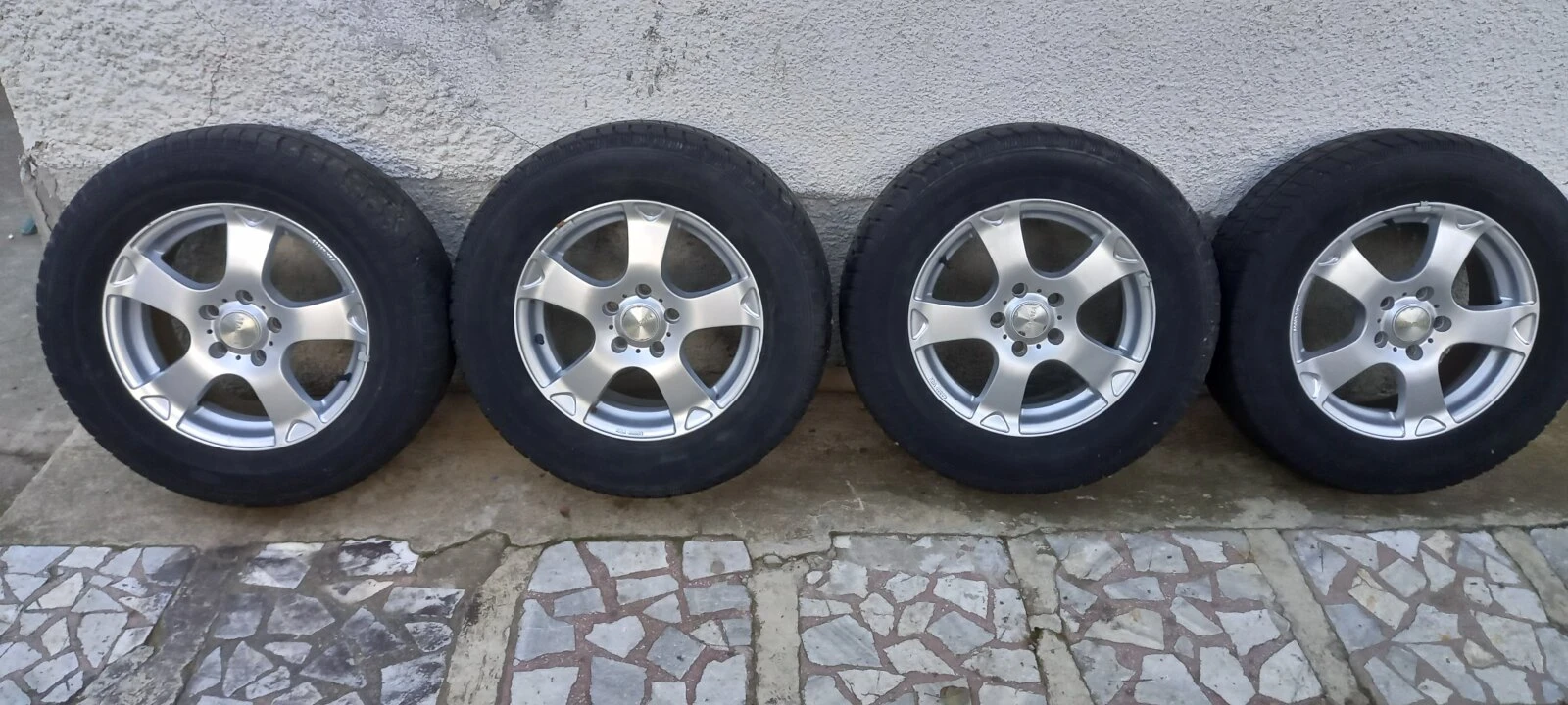 Mazda Tribute 2.0/124-2.3/150 | Mobile.bg — изображение 12