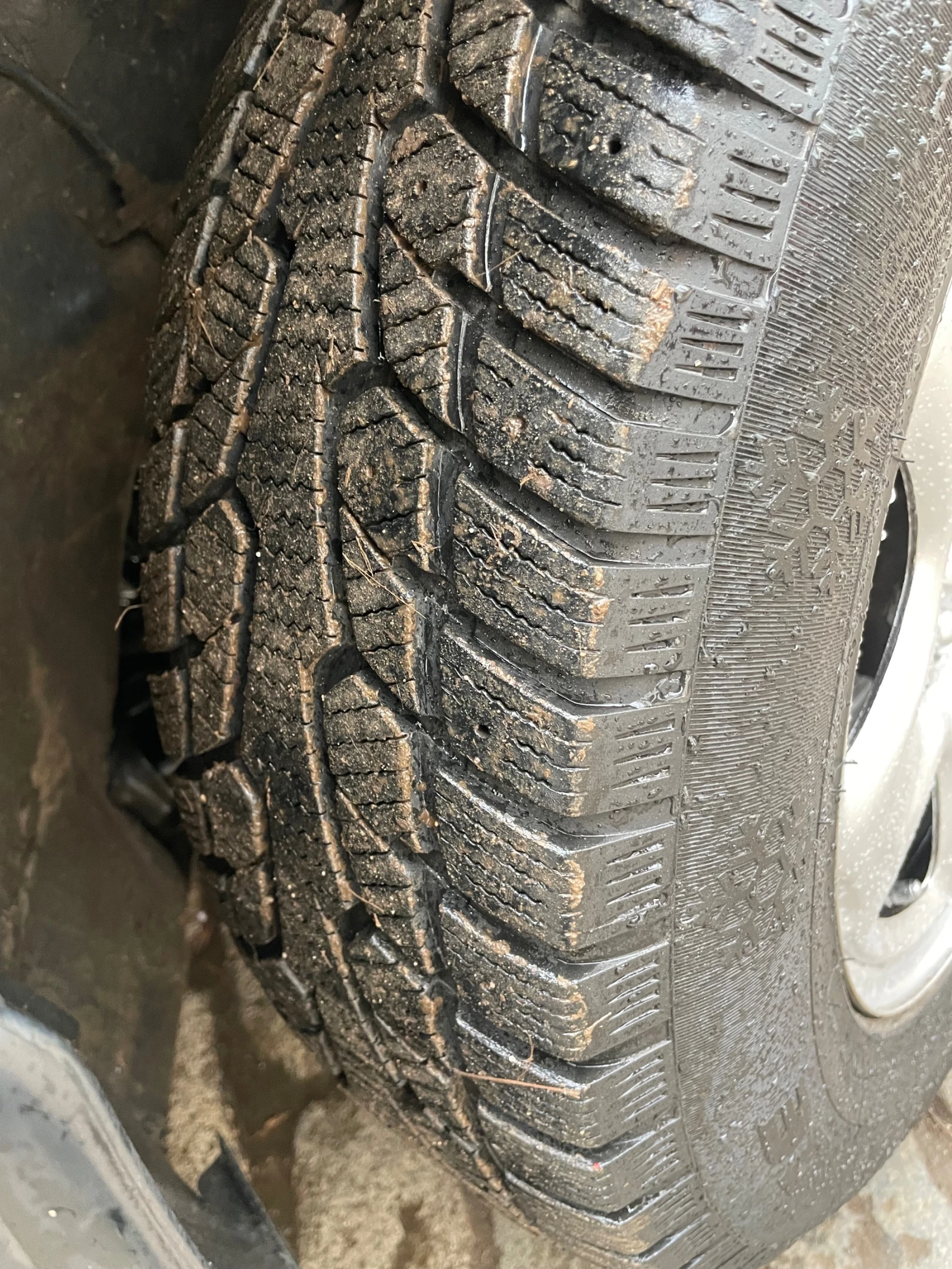 Toyota Rav4 2.2D4D - изображение 7