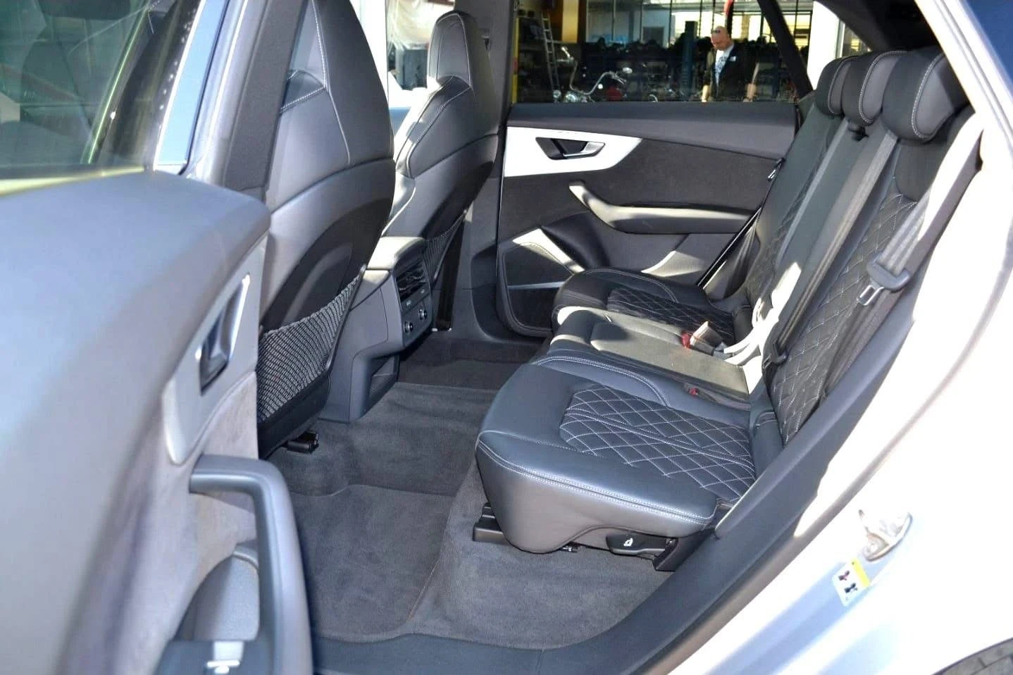 Audi SQ8 4.0D MEGA FULL     100% | Mobile.bg   11