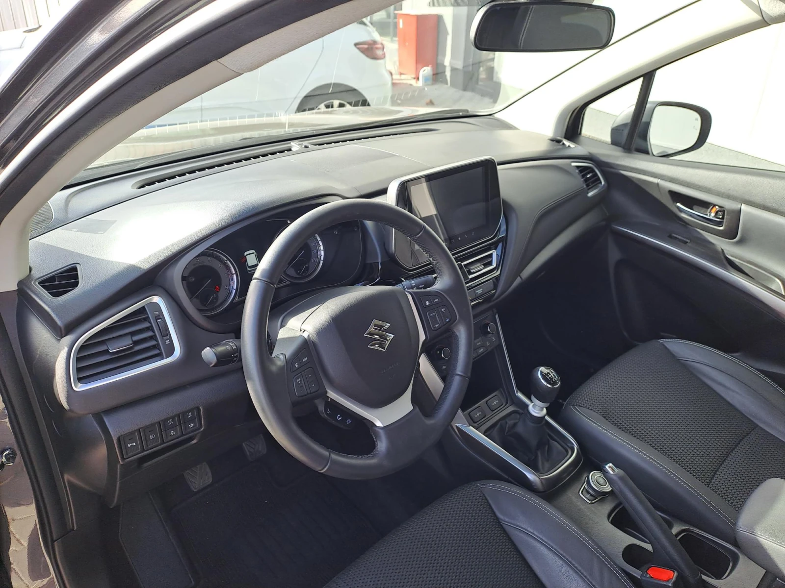 Suzuki SX4 S-Cross 1.4 GLX Booster Jet HYBRID 4X4  | Mobile.bg   9