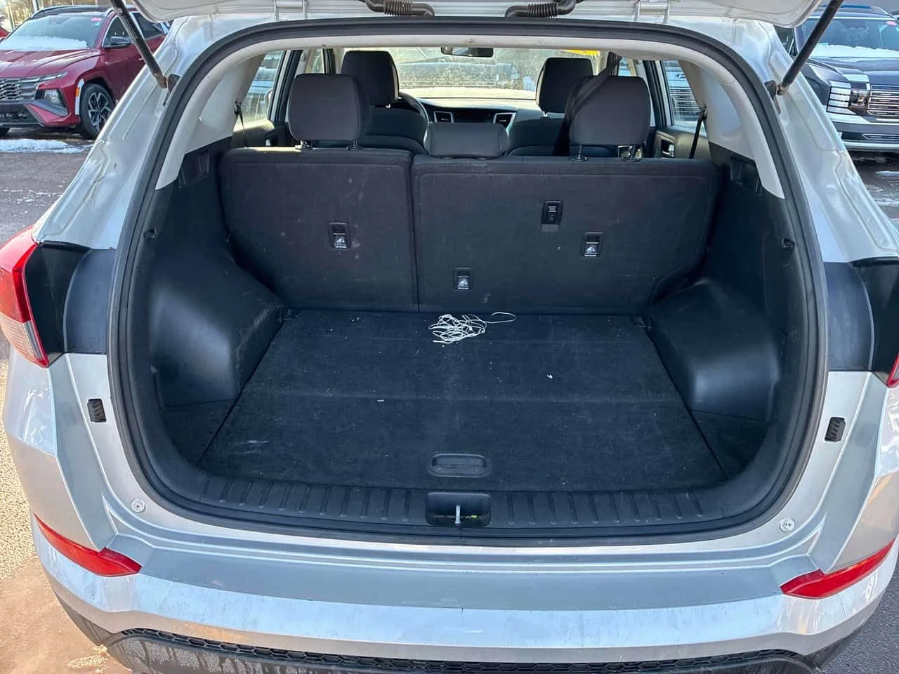 Hyundai Tucson * ���� ������* ���� �� �� * �������� ������� *  | Mobile.bg � ����������� 12