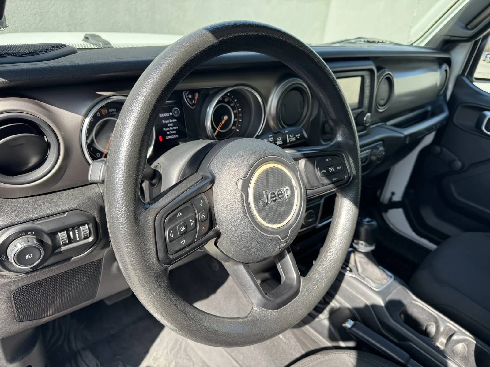 Jeep Wrangler SPORT 3.6L V6, снимка 11 - Автомобили и джипове - 53813442