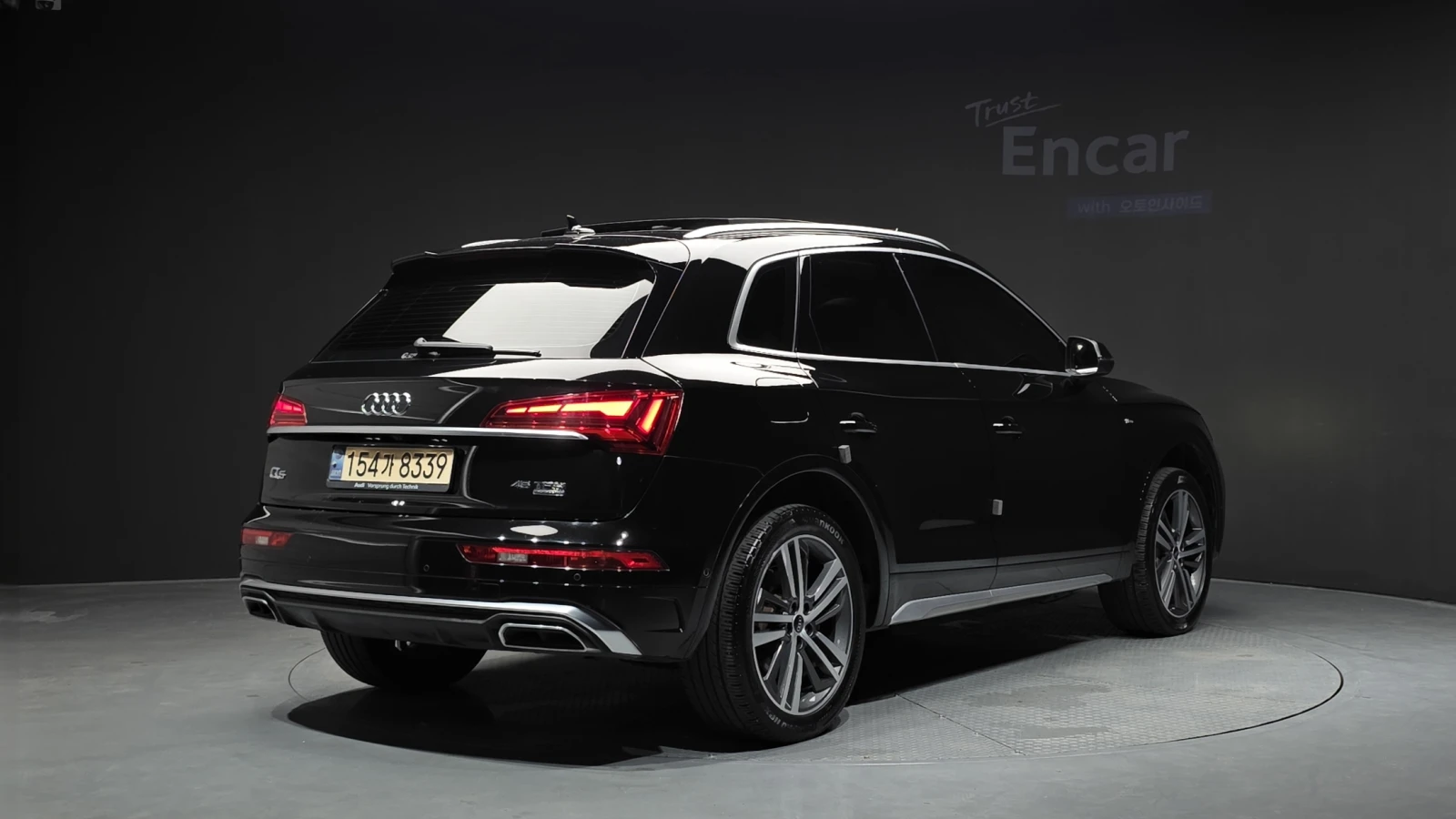 Audi Q5 45 TFSI quattro* HUD* 360* BLIND SPOT* КРАЙНА ЦЕНА, снимка 2 - Автомобили и джипове - 55984077