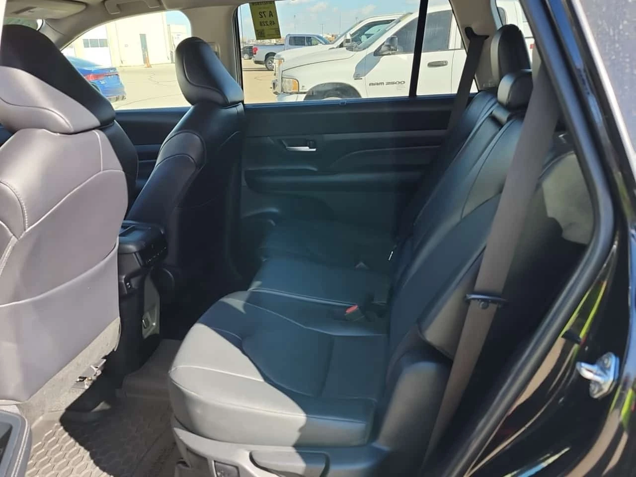 Toyota Highlander * XLE * CARFAX *  | Mobile.bg � ����������� 11
