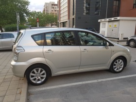 Toyota Corolla verso Минивен, снимка 2