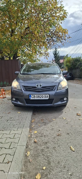 Toyota Corolla verso 