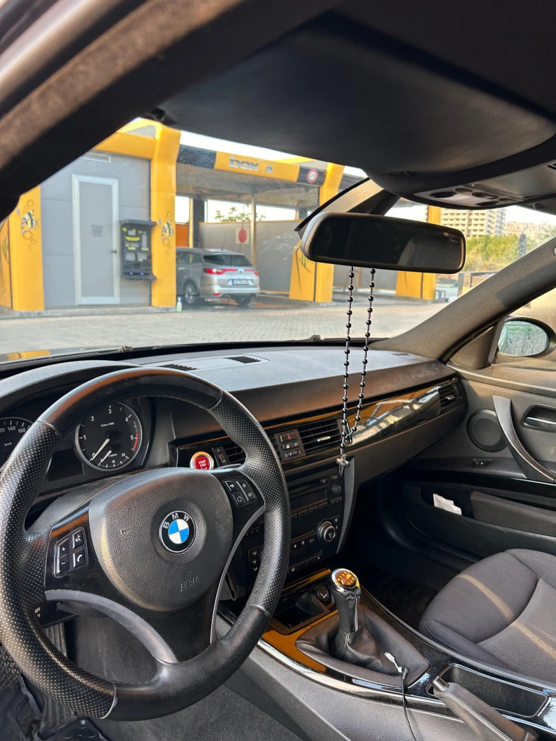 BMW 318 М-пакет, снимка 12 - Автомобили и джипове - 46643790