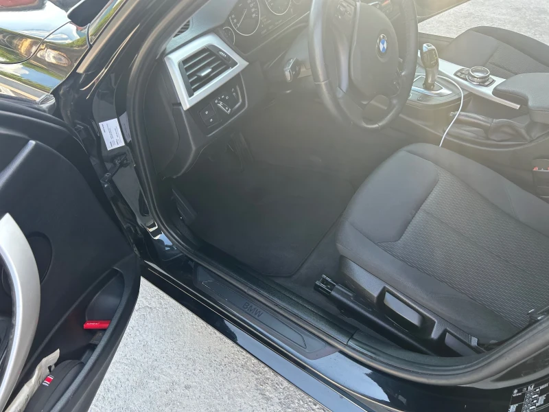 BMW 320, снимка 6 - Автомобили и джипове - 52014231