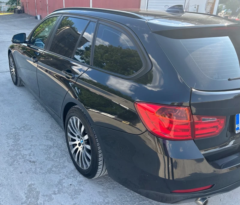 BMW 320, снимка 2 - Автомобили и джипове - 52014231