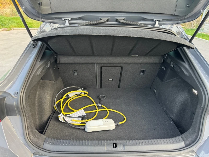 Cupra Formentor 1.4TSI / 245ps / ТОП , снимка 12 - Автомобили и джипове - 52324465