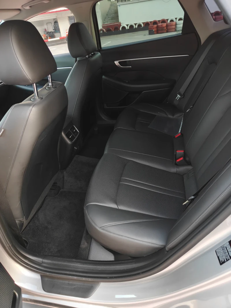 Hyundai Sonata 2.0LPI, снимка 14 - Автомобили и джипове - 52856461