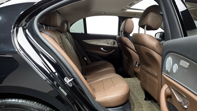 Mercedes-Benz E 300 AMG LINE autogeorge.com, снимка 11 - Автомобили и джипове - 52937963