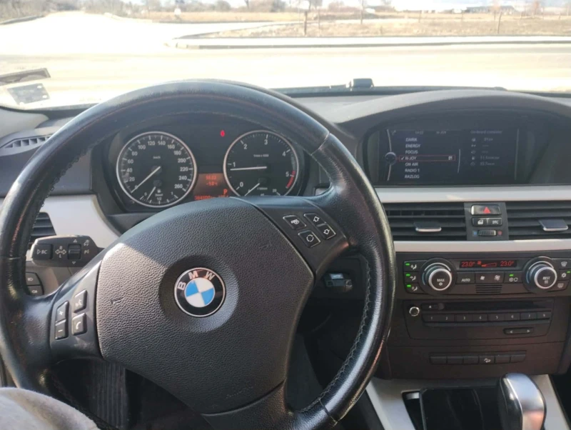 BMW 320, снимка 2 - Автомобили и джипове - 53034886