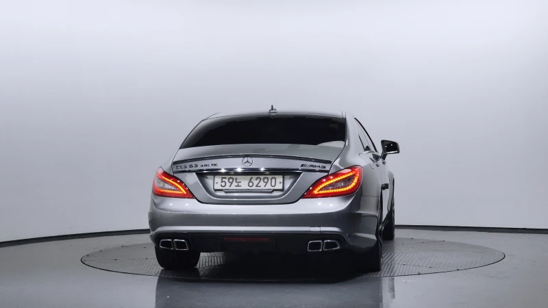 Mercedes-Benz CLS 63 AMG 4MATIC / Пълна сервизна история !!!, снимка 4 - Автомобили и джипове - 53140849