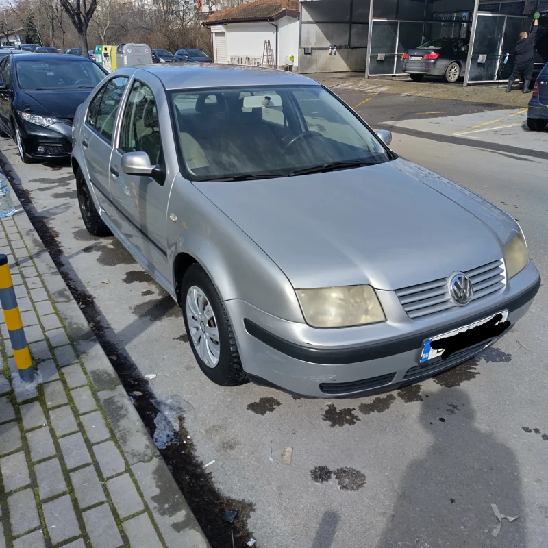 VW Bora, снимка 4 - Автомобили и джипове - 53570092