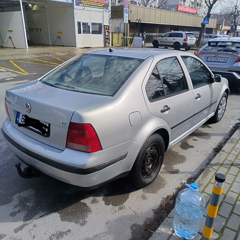 VW Bora, снимка 2 - Автомобили и джипове - 53570092