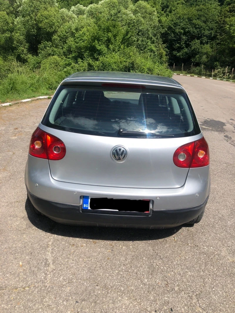 VW Golf 1, 6 FSI, снимка 5 - Автомобили и джипове - 47653273