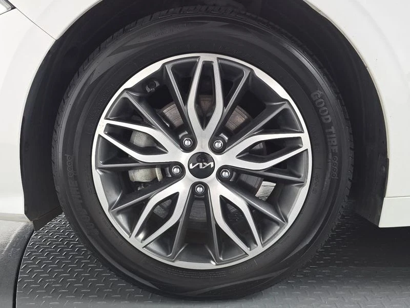 Kia K5 2.0 ГАЗ TRENDY carogantno.com, снимка 5 - Автомобили и джипове - 55943559
