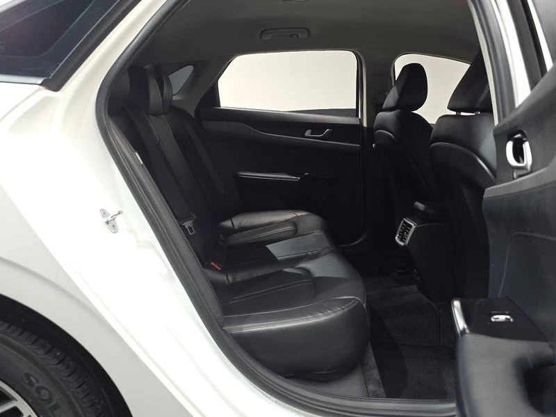 Kia K5 2.0 ГАЗ TRENDY carogantno.com, снимка 12 - Автомобили и джипове - 55943559