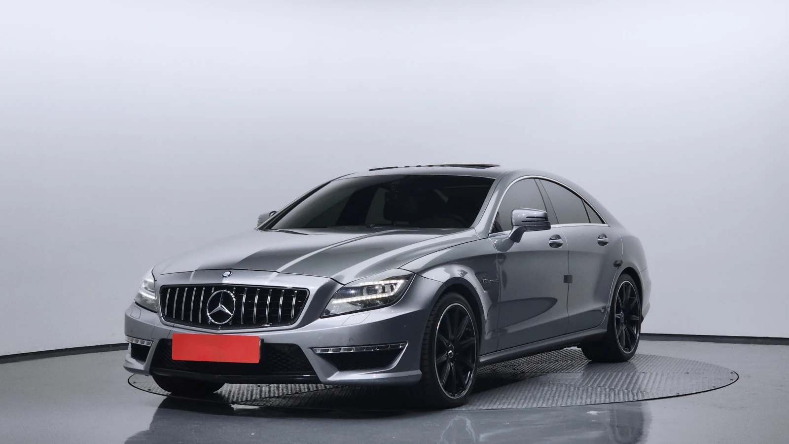 Mercedes-Benz CLS 63 AMG 4MATIC / Пълна сервизна история !!!, снимка 1