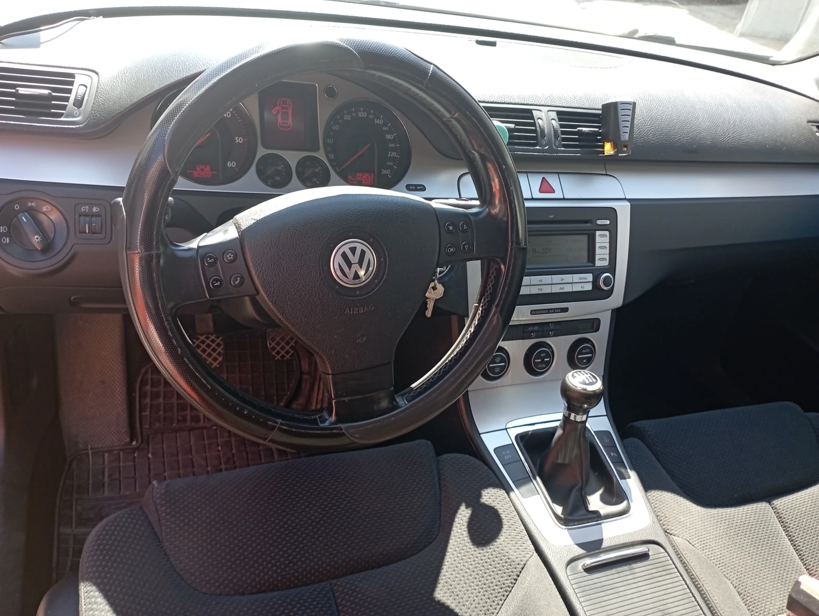 VW Passat b6 - изображение 8