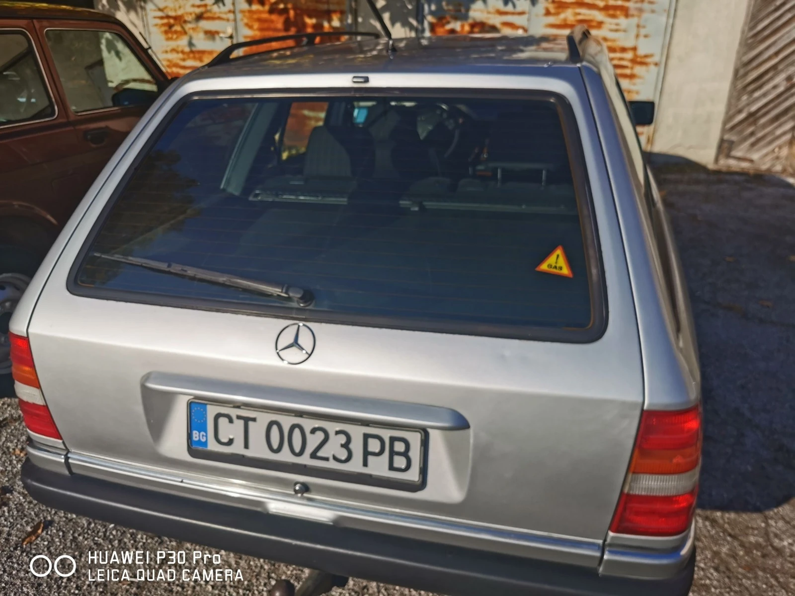 Mercedes-Benz 124 Т200, Feis - изображение 9