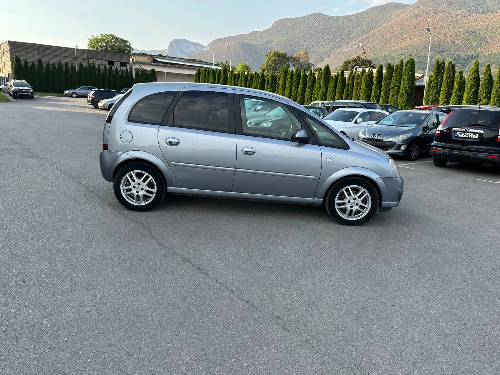 Opel Meriva 1.6i GAZ KLIMATIK - изображение 4