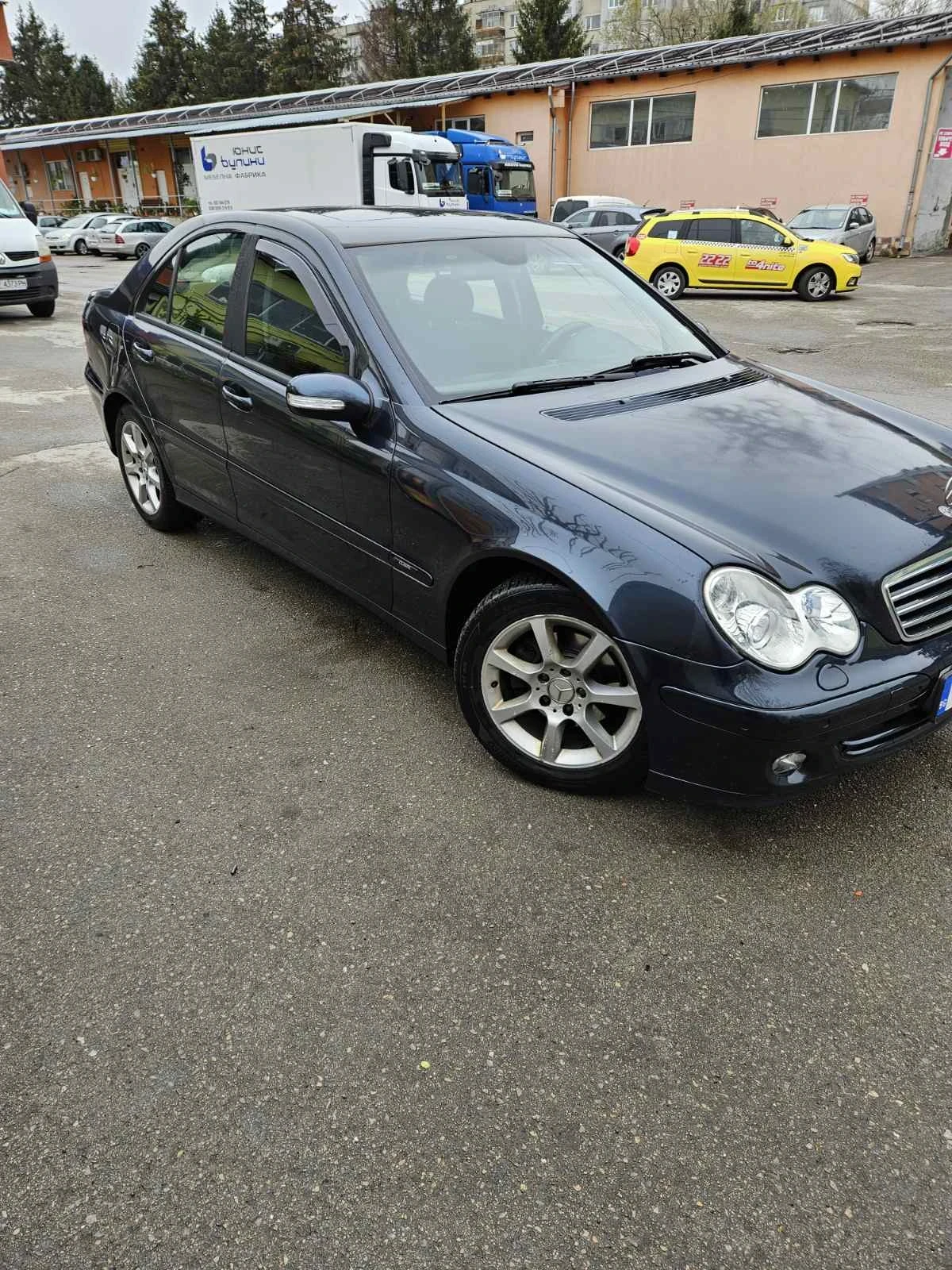 Mercedes-Benz C 220 Facelift - изображение 6