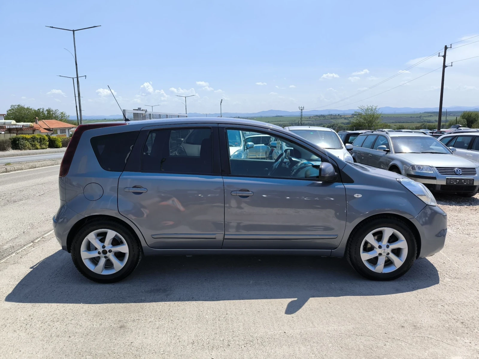 Nissan Note 1.4i - изображение 4