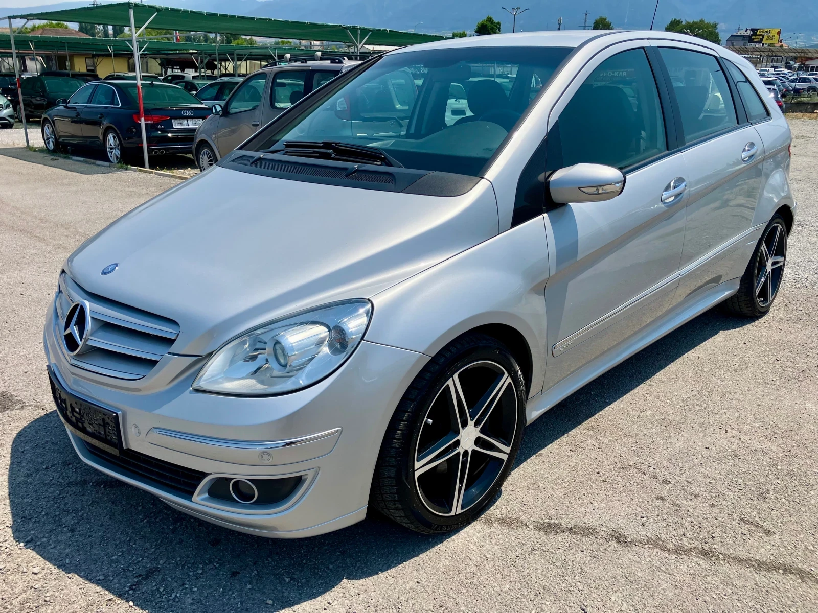 Mercedes-Benz B 200 2.0i 136 c.s. - изображение 3