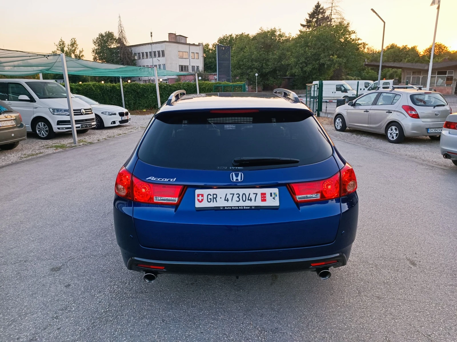 Honda Accord 2.4i-201кс-ШВЕЙЦАРИЯ-АВТОМАТ-FACELIFT-FULL екстри - изображение 4