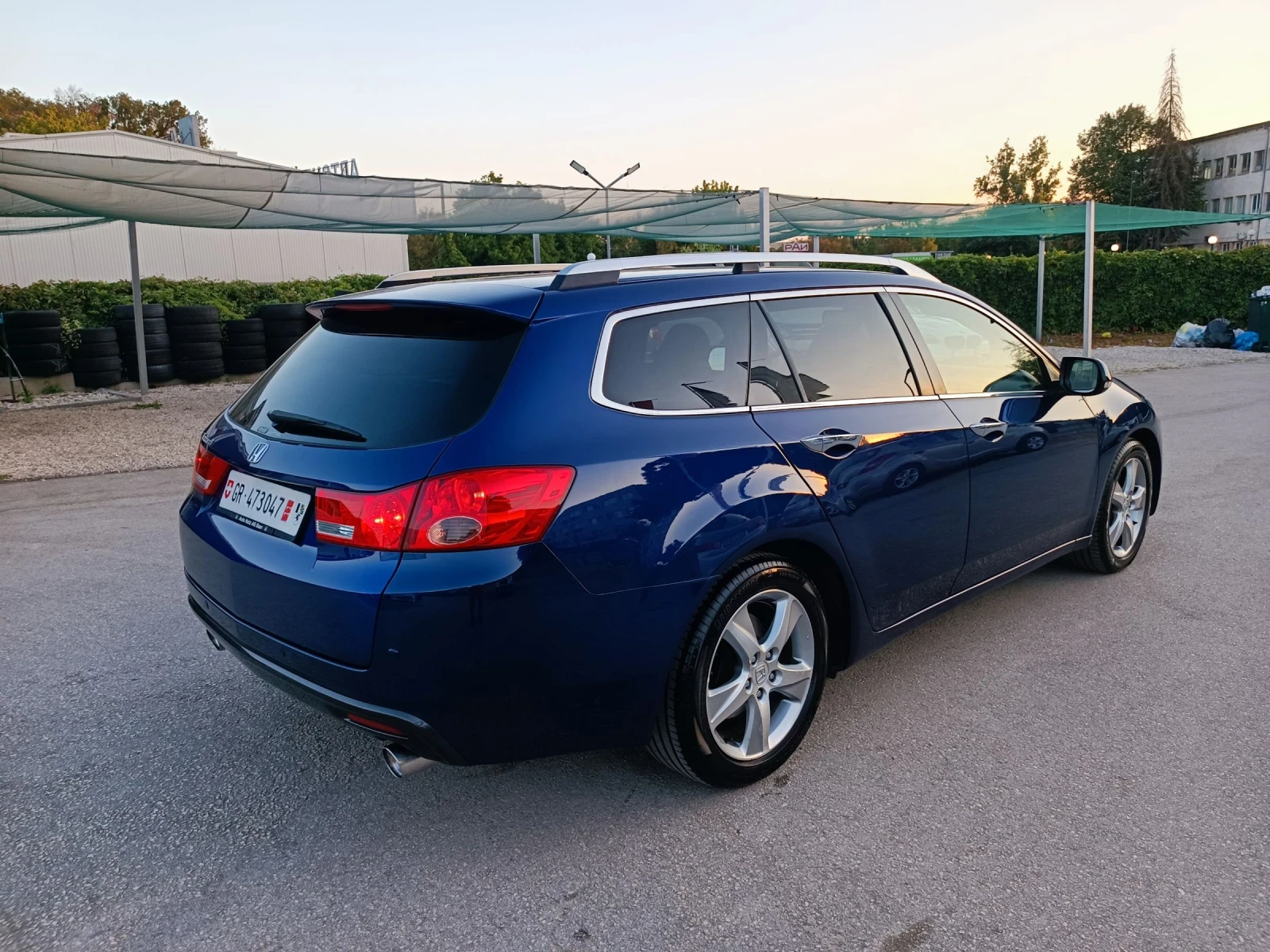 Honda Accord 2.4i-201кс-ШВЕЙЦАРИЯ-АВТОМАТ-FACELIFT-FULL екстри - изображение 3