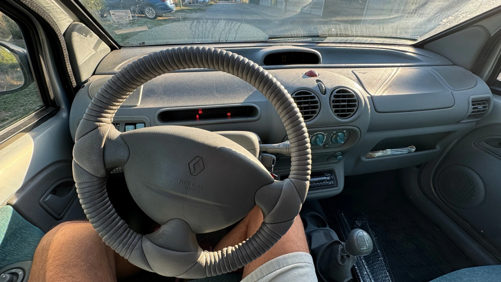 Renault Twingo 1.2 - изображение 6