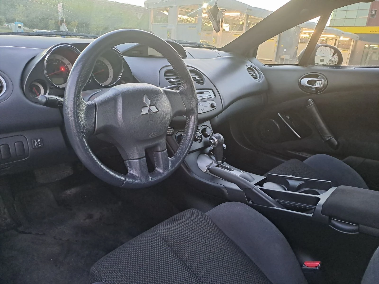 Mitsubishi Eclipse 2.4 - изображение 9